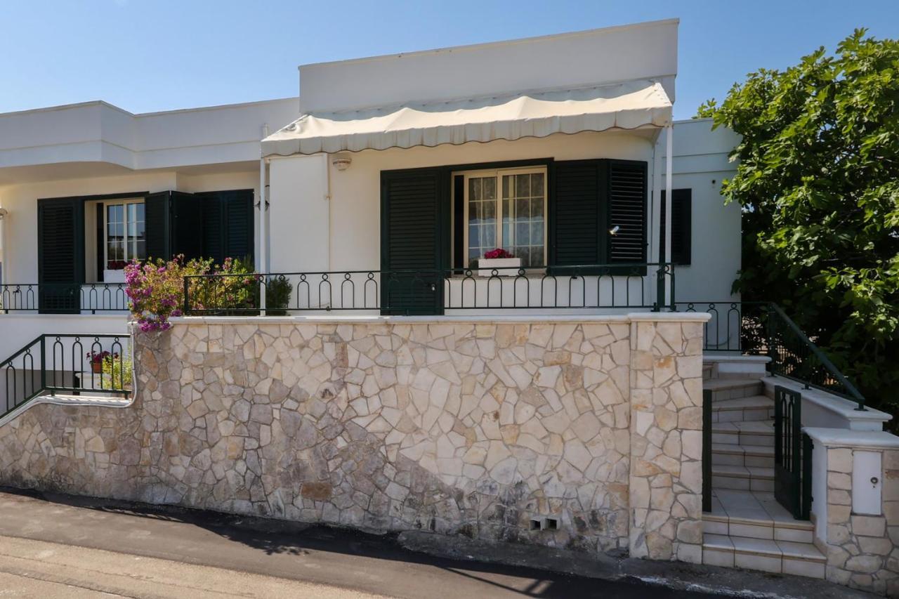 Casa Baia Tramonto Villa Patù Exteriör bild