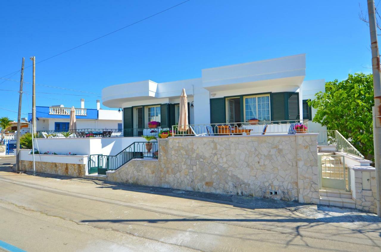 Casa Baia Tramonto Villa Patù Exteriör bild