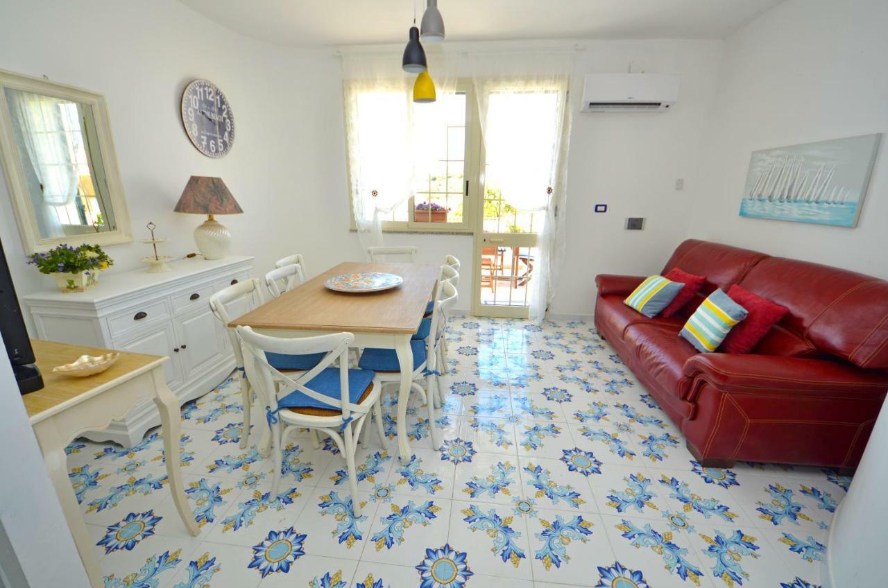 Casa Baia Tramonto Villa Patù Exteriör bild